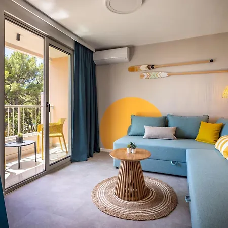 Hotel Sunny By Valamar Makarska