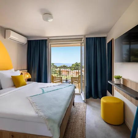 Hotel Sunny By Valamar