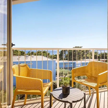 Sunny By Valamar Hotel 3*