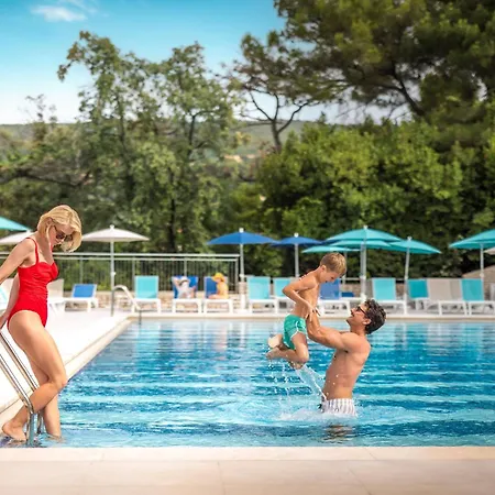 Szálloda Sunny By Valamar 3*