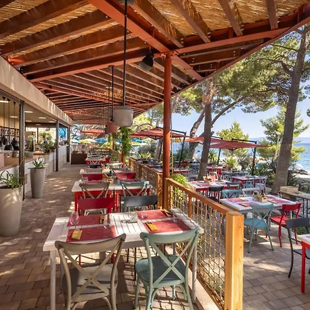 Sunny By Valamar Hotel Makarska