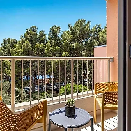 Sunny By Valamar Hotel Makarska