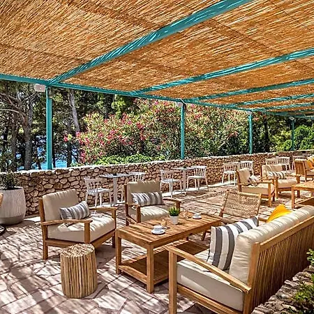 Hotel Sunny By Valamar 3*