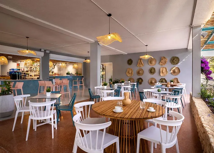 Sunny By Valamar Makarska