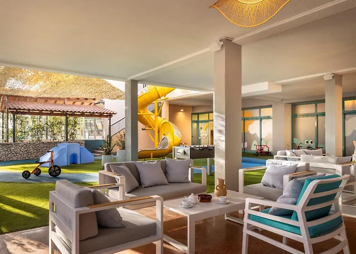 Sunny By Valamar 3* Makarska