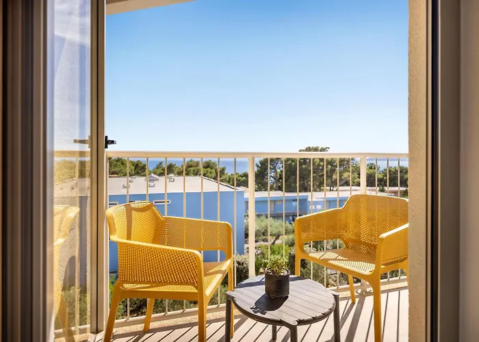 Sunny By Valamar Hotel 3*