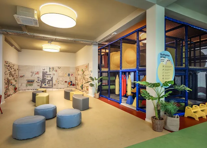 Sunny By Valamar Hotel Makarska