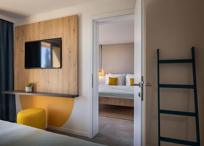 Hotel Sunny By Valamar 3*