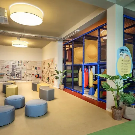 Sunny By Valamar Hotel