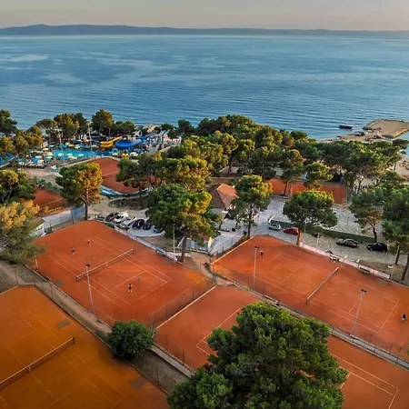 Sunny By Valamar Hotel