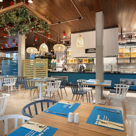 Sunny By Valamar Hotel