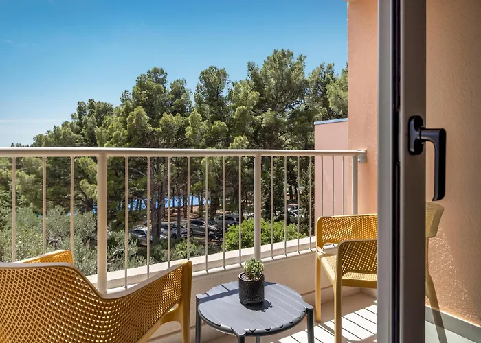 Hotell Sunny By Valamar Makarska