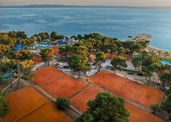 Sunny By Valamar Hotell