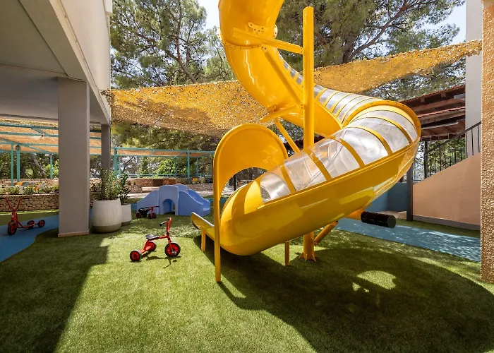 Sunny By Valamar Makarska