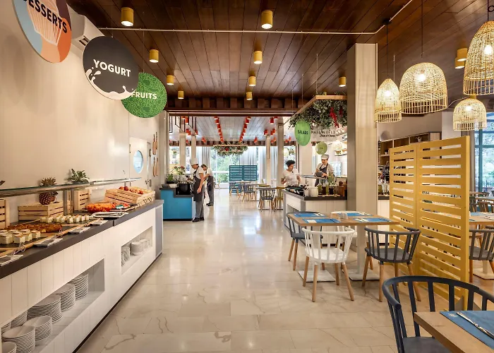 Sunny By Valamar 3* Makarska